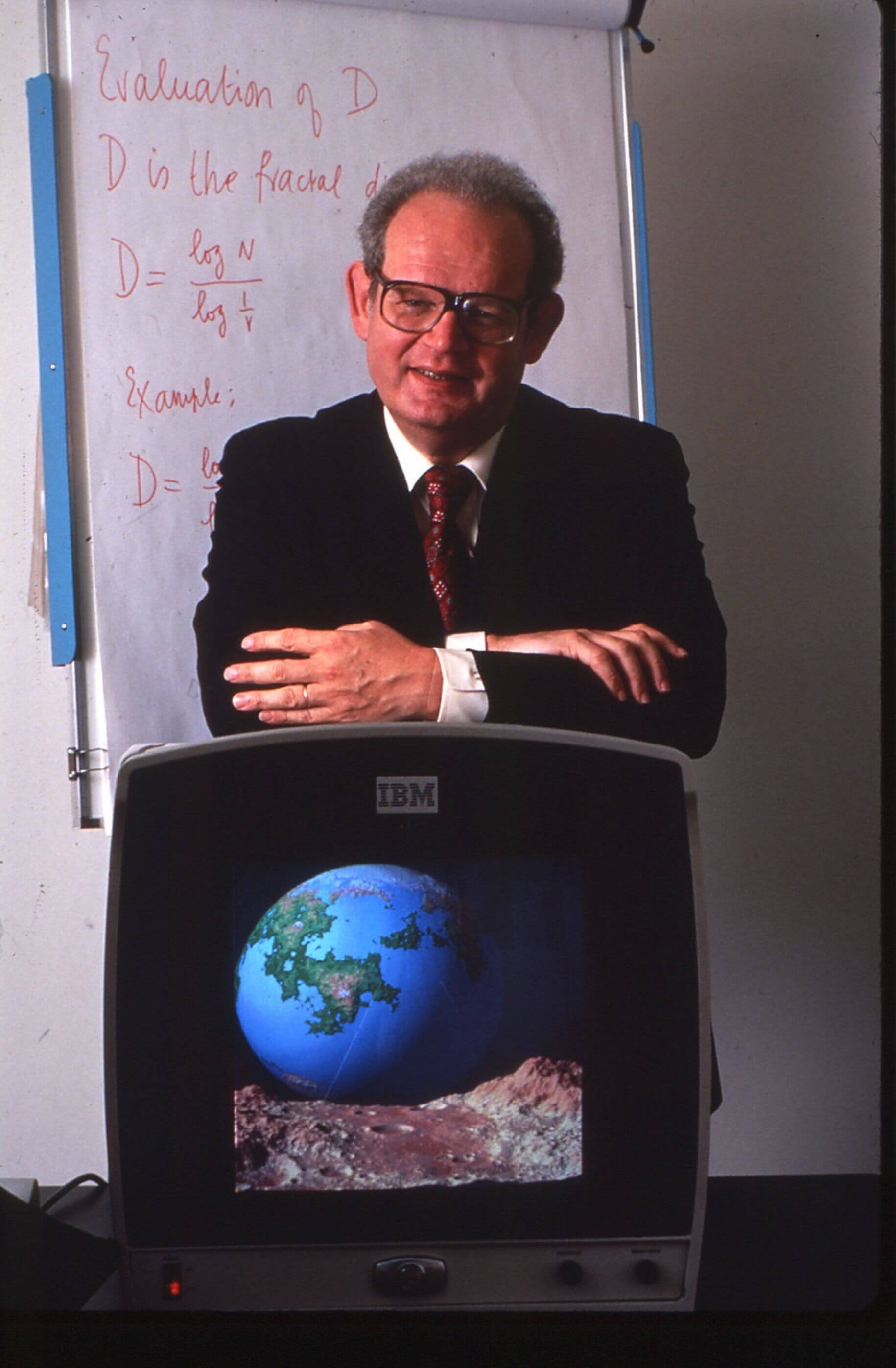 Benoît Mandelbrot